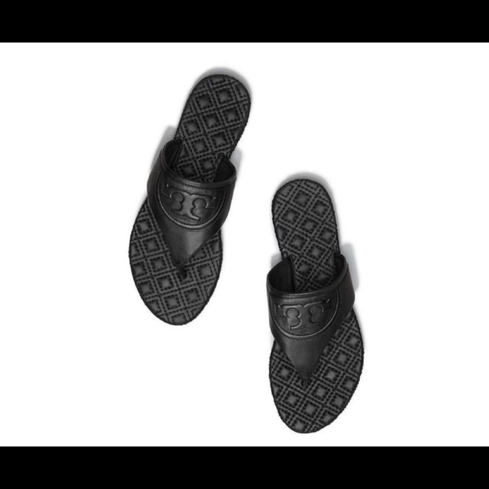 Tory Burch Black Fleming Flat Thong Leather